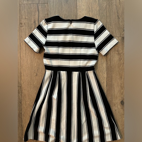 LOFT Striped Flare Black and White Dress 4P Petite Office Fit and Flare - Picture 13 of 15
